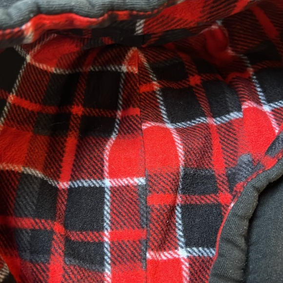 Muskoka Bear Wear Hoodie - Picture 4 of 6